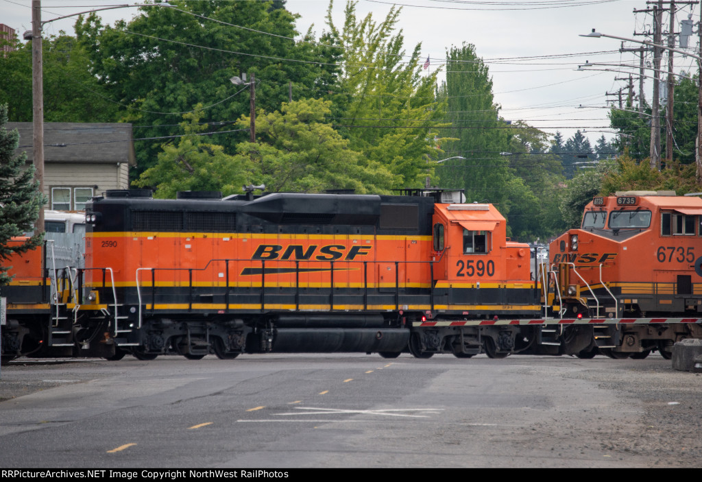 BNSF 2590